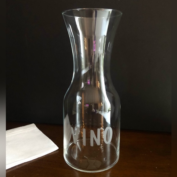 Crate&Barrel Dining Crate Barrel Etched Vino 36 Oz Glass Wine